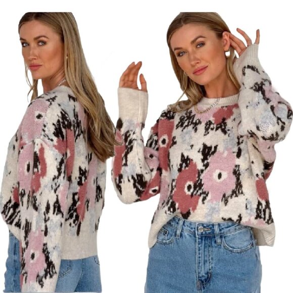 JACQUIE THE LABEL Creamy Beige Floral Jacquard Brushed Knit Boxy Sweater Sz L - Picture 2 of 6